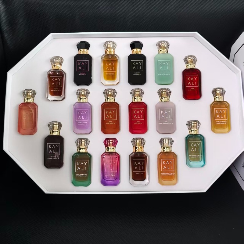 مجموعة عطور محمولة 10 مل، طقم  - مراجعة The Collection Perfume Fragrance وسعره